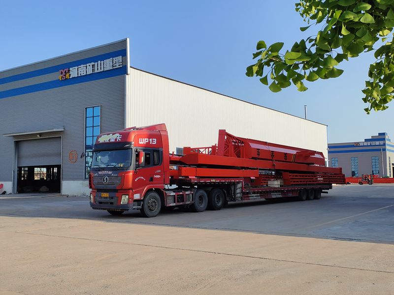 電動(dòng)葫蘆門式起重機(jī) 2臺(tái) MHxh10t—25m 外懸5/5m MHxh5t—23m 外懸4.5/4.5m 制作完成，發(fā)往青海交付客戶使用
